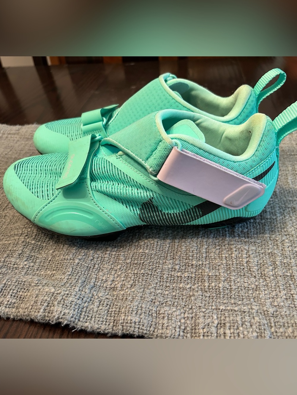 Nike SuperRep Cycle Women's 6.5 Green Athletic Shoe Training Bicycle Sneakers